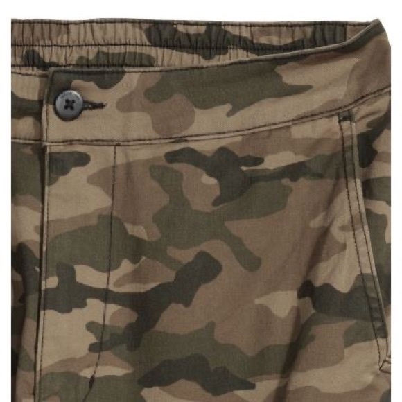 H&M Elasticated Cargo Trouser - Picture 2 of 9